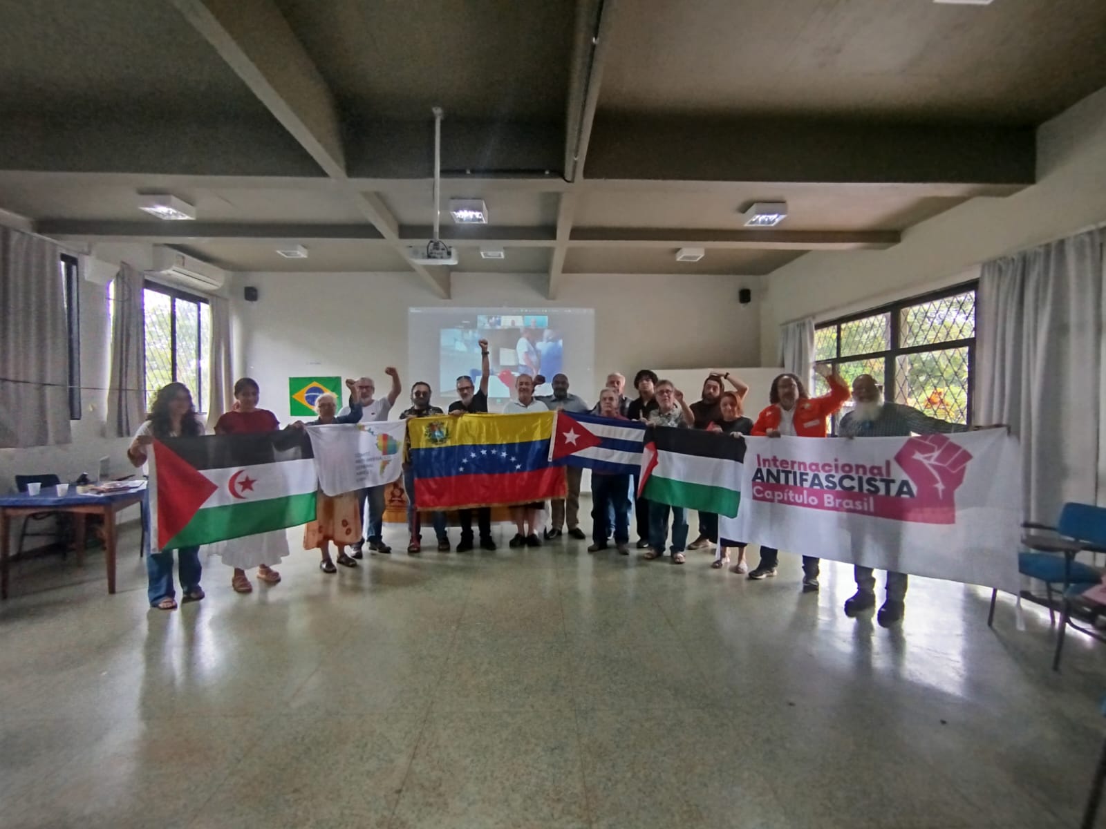 Plenária de organização